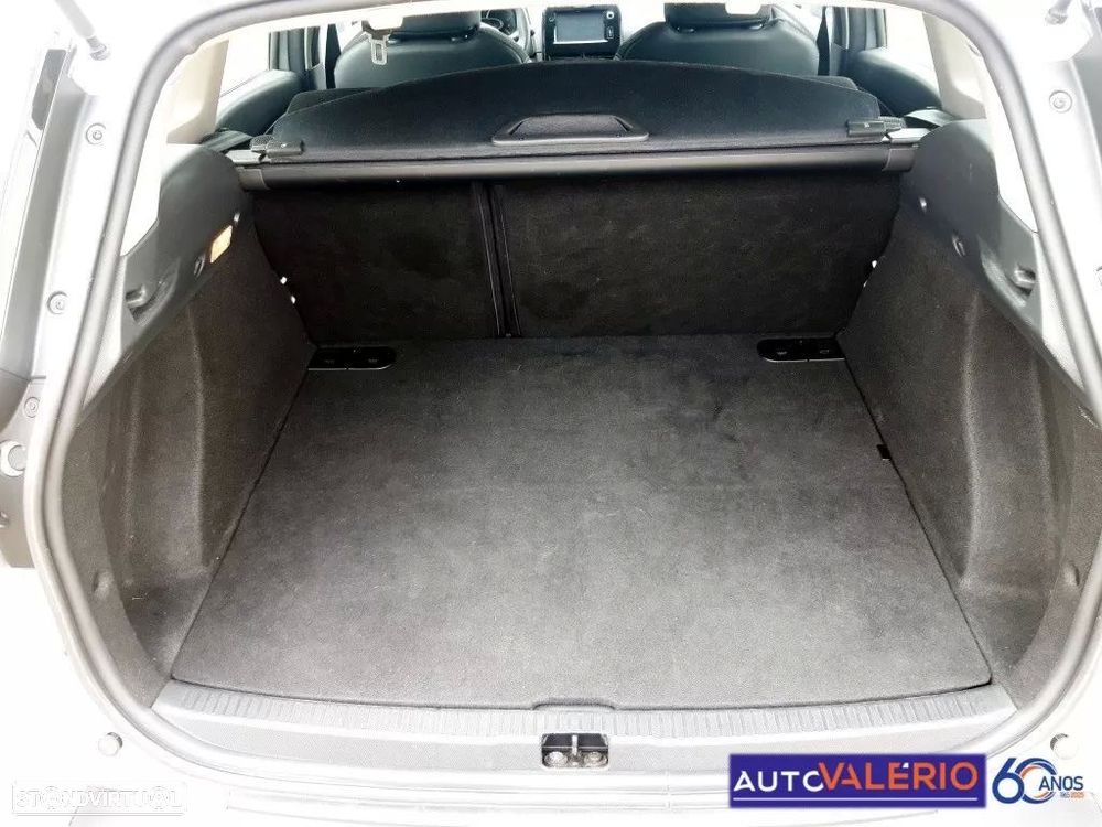 Renault Clio Sport Tourer 0.9 TCe Limited - 16