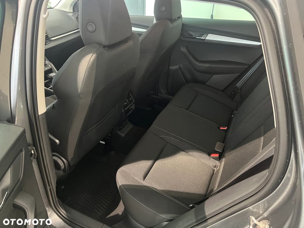 Skoda Karoq 1.5 TSI ACT Edition 130 DSG - 10