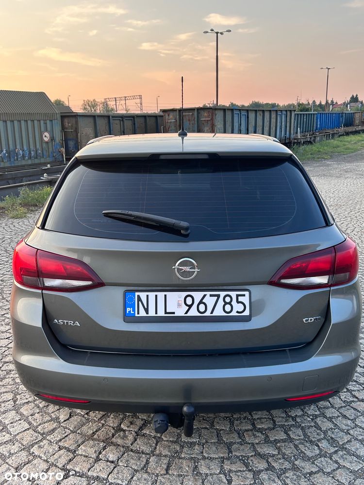 Opel Astra 1.6 CDTI 120 Lat S&S - 4