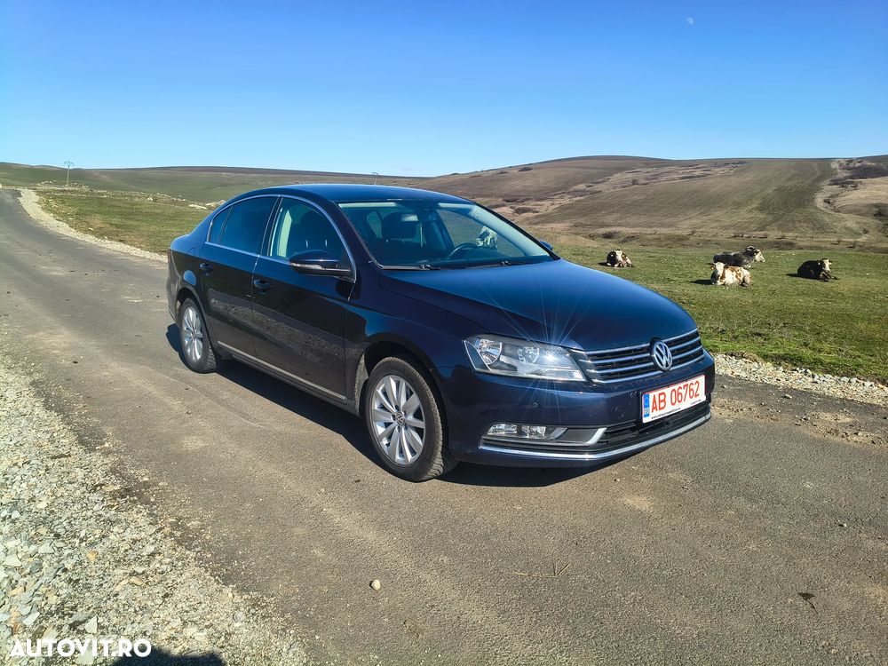 Volkswagen Passat 1.6 TDI DPF BlueMotion - 1