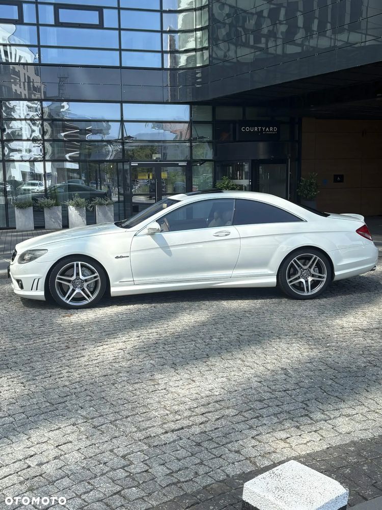 Mercedes-Benz CL - 1