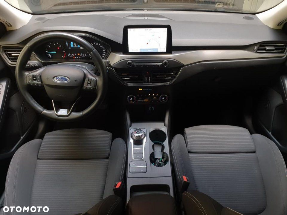 Ford Focus - 34