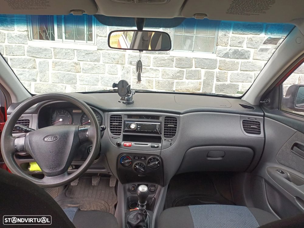 Kia Rio 1.4 LX - 3