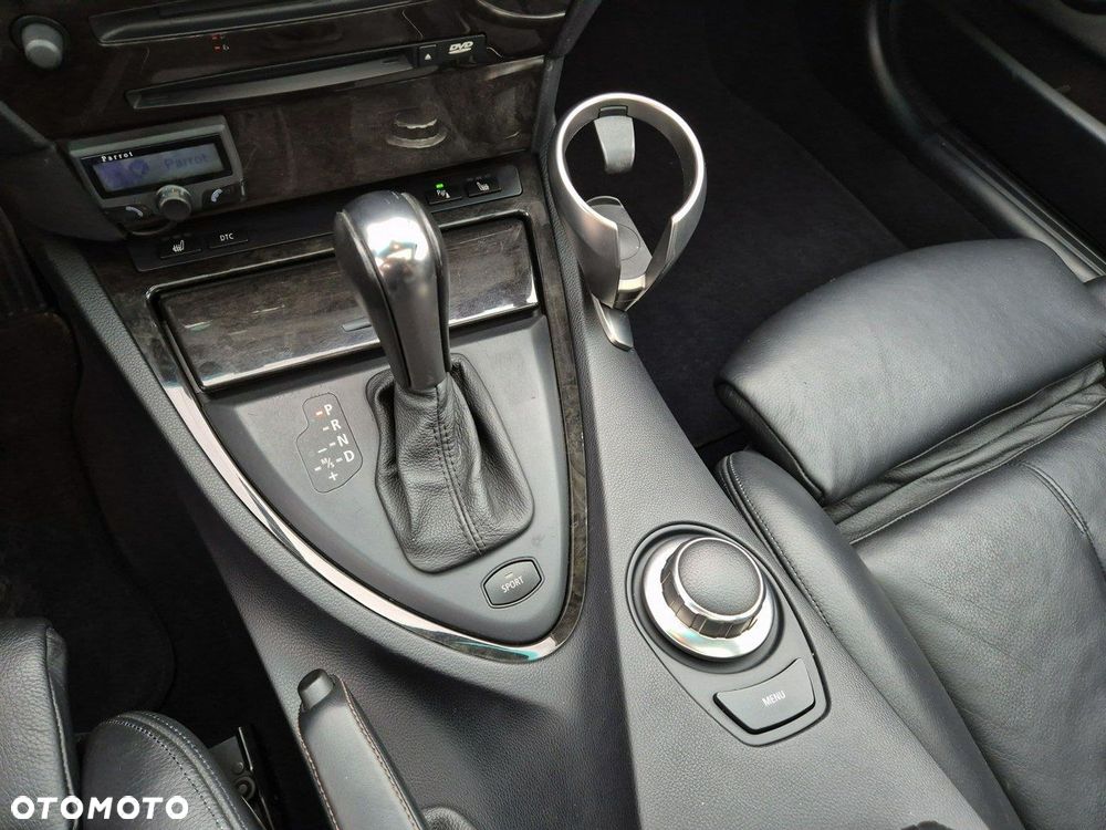 BMW Seria 6 650 i - 18