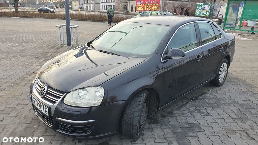 Volkswagen Jetta 1.9 TDI Comfortline - 1