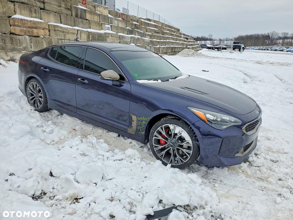 Kia Stinger 3.3 T-GDI V6 GT AWD - 4