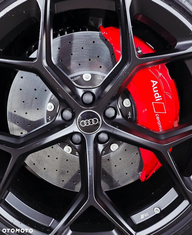 Audi RS Q8 - 12
