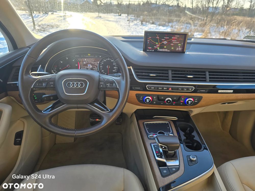 Audi Q7 - 9