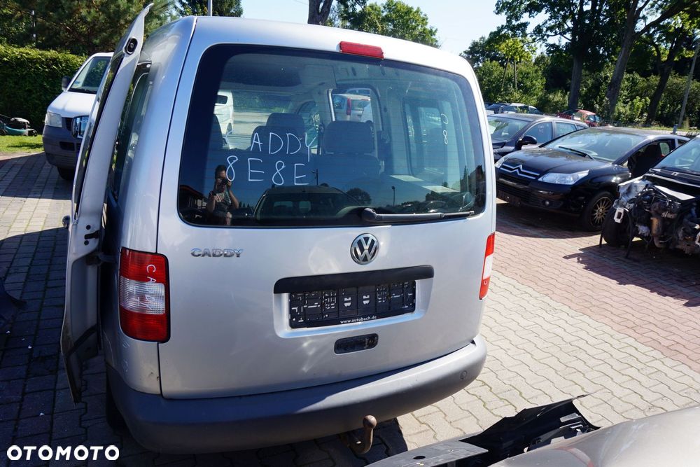 KLAPA BAGAŻNIKA TYLNA CADDY III PH1 LA7W  SREBRNY VOLKSWAGEN 2003-2010 - 3