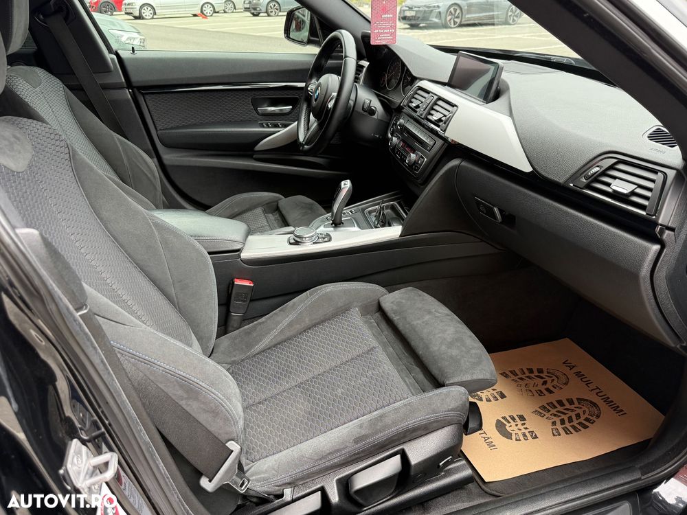 BMW Seria 3 325d Aut. M Sport - 12