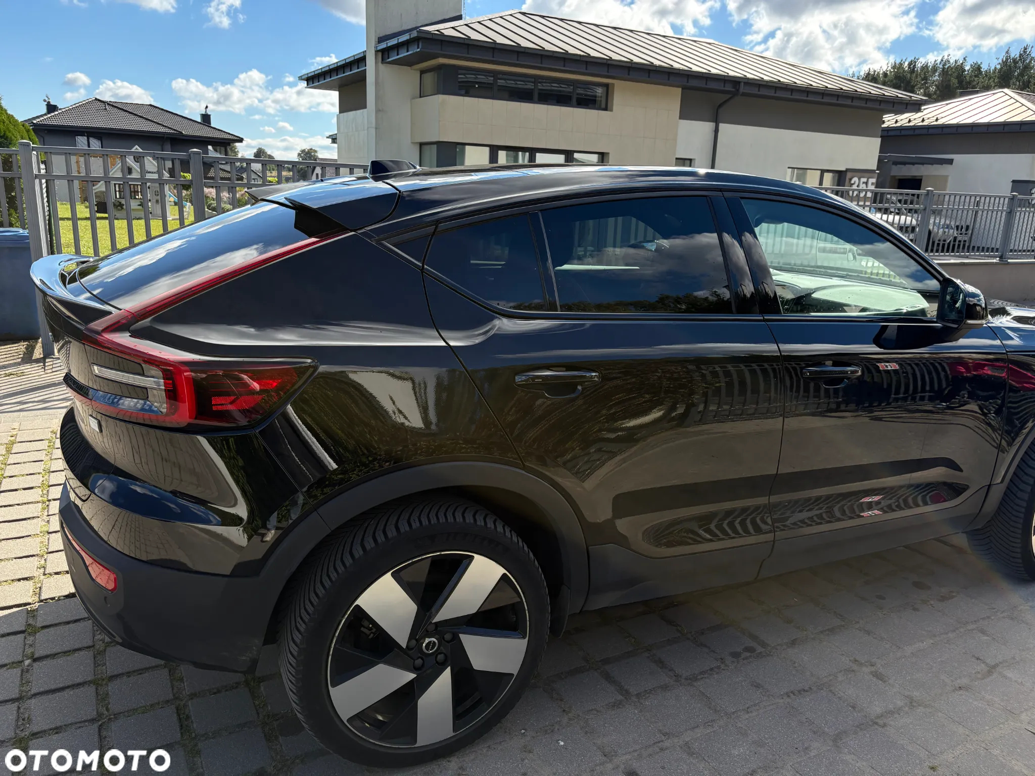 Volvo C40 Recharge Twin AWD Ultimate - 2