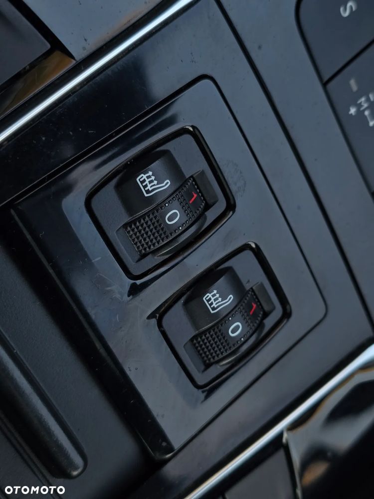 Peugeot 508 2.0 BlueHDi RXH S&S - 32