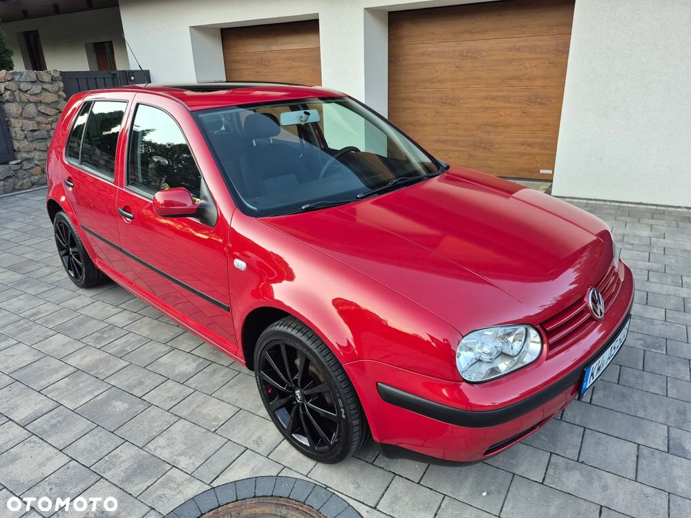 Volkswagen Golf - 32