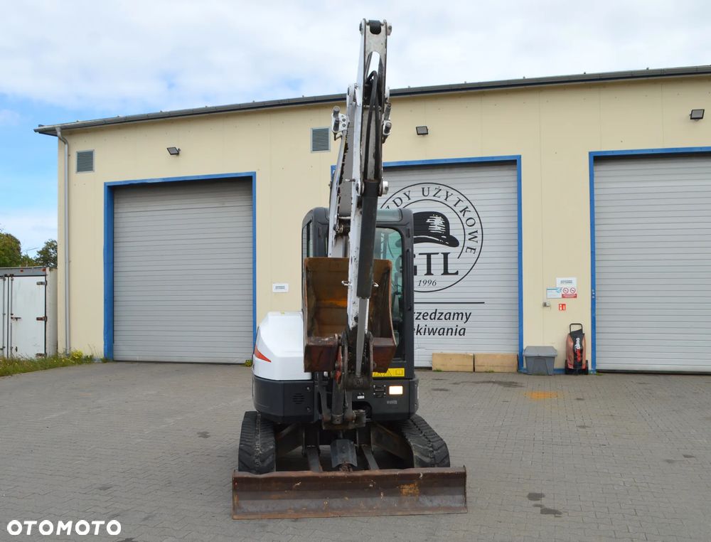 Bobcat E35 - 9