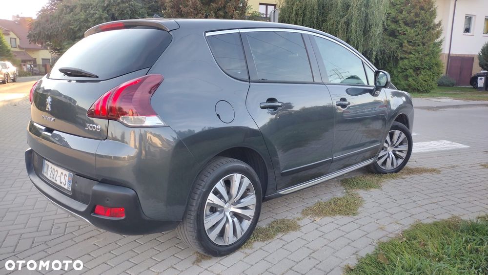 Peugeot 3008 2.0 HDi Premium+ - 3