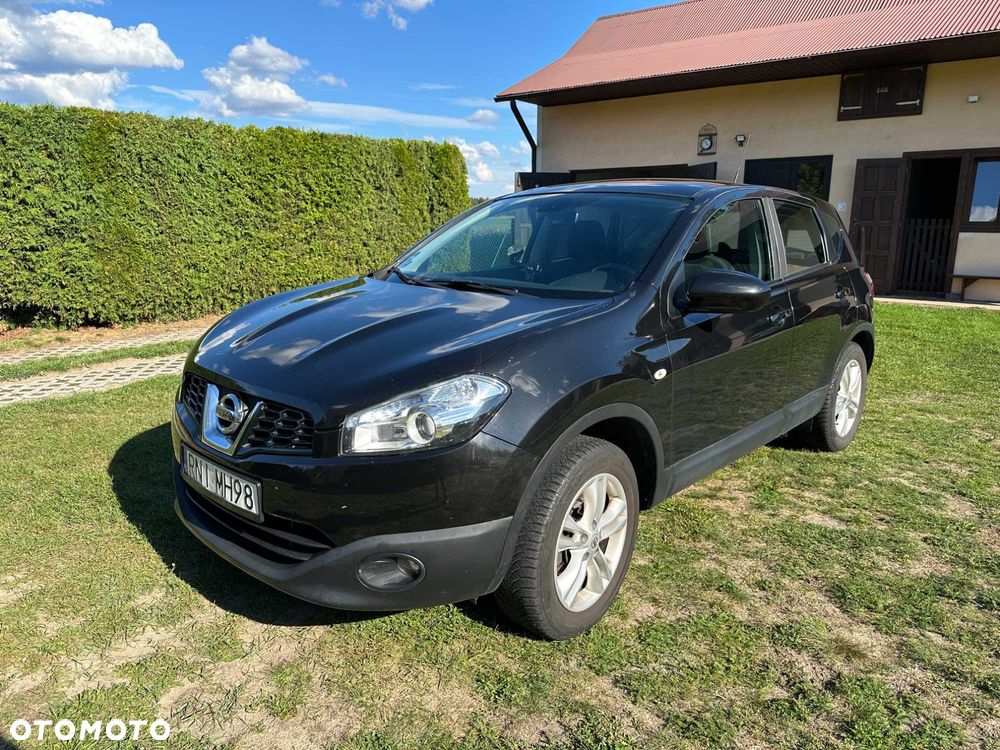 Nissan Qashqai - 1