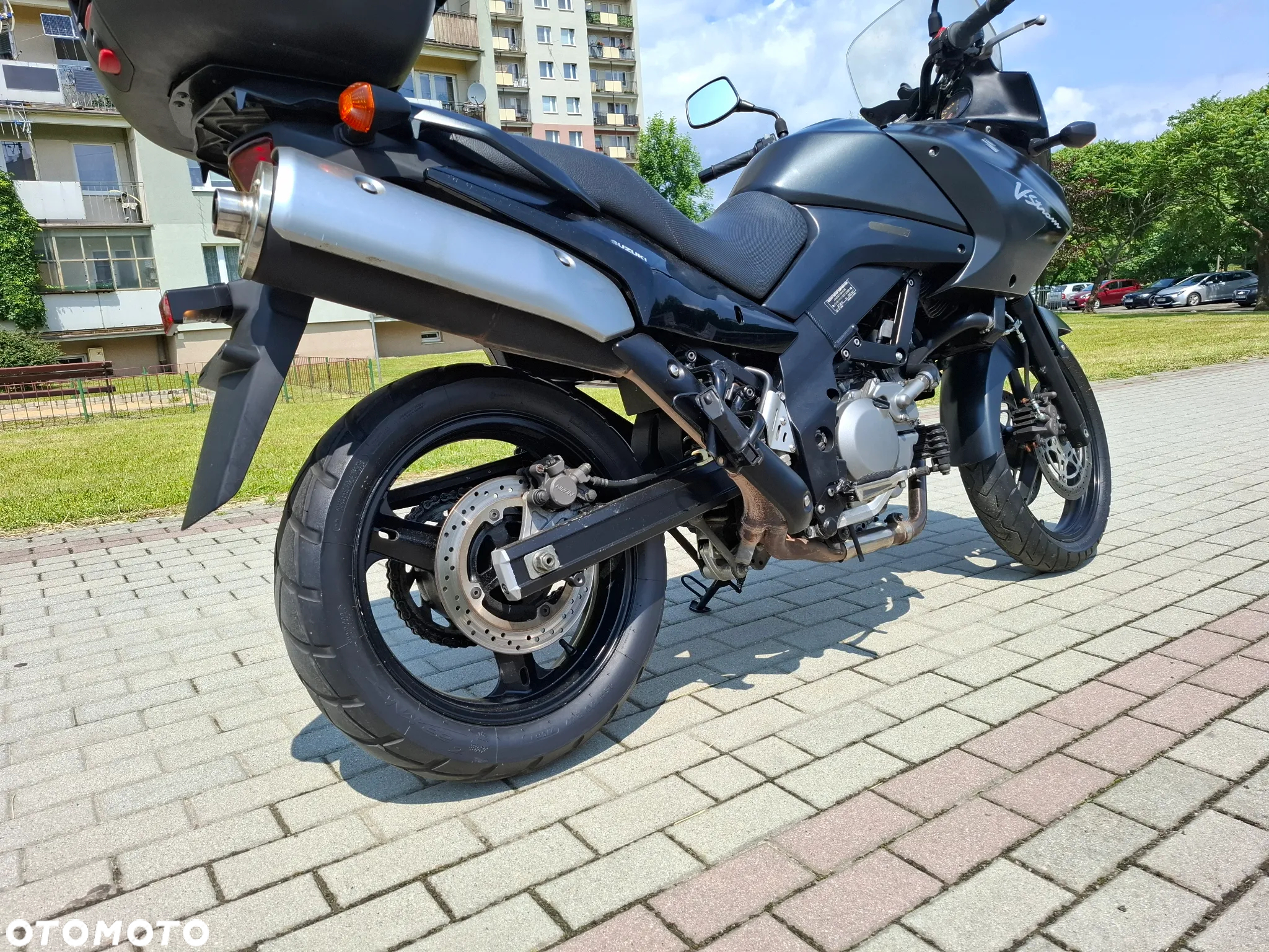 Suzuki DL - 18