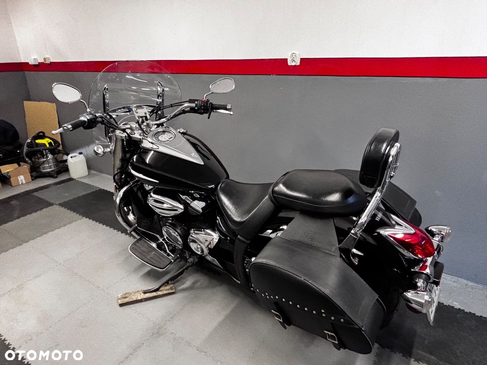 Yamaha XVS - 18