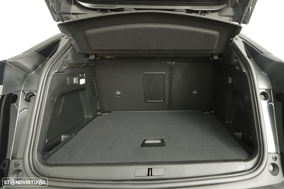 Peugeot 3008 1.2 PureTech GT EAT8 - 25