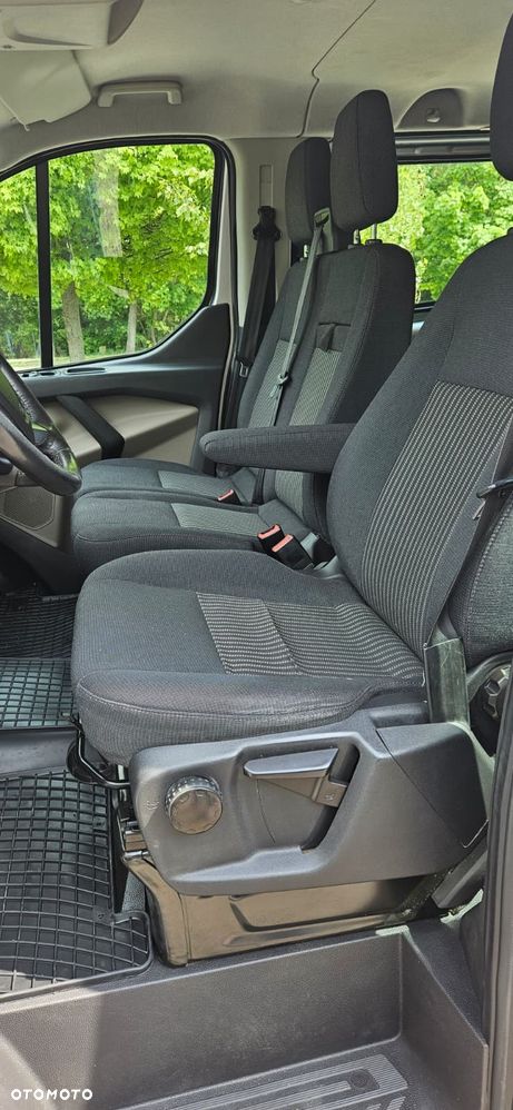 Ford Transit Custom 310 L2H1 Limited - 12