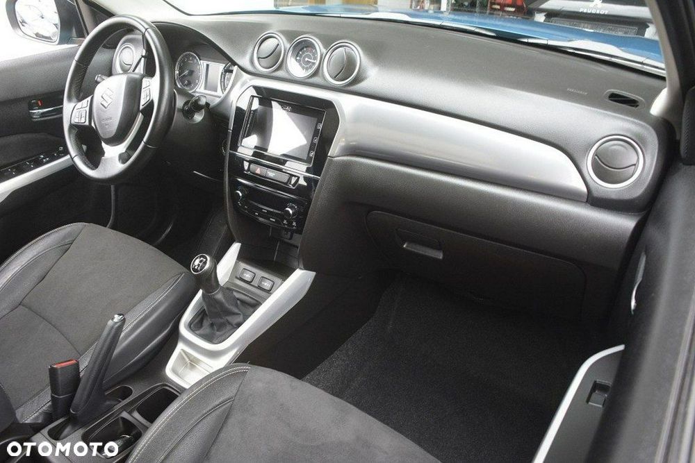 Suzuki Vitara 1.6 XLED 2WD - 19