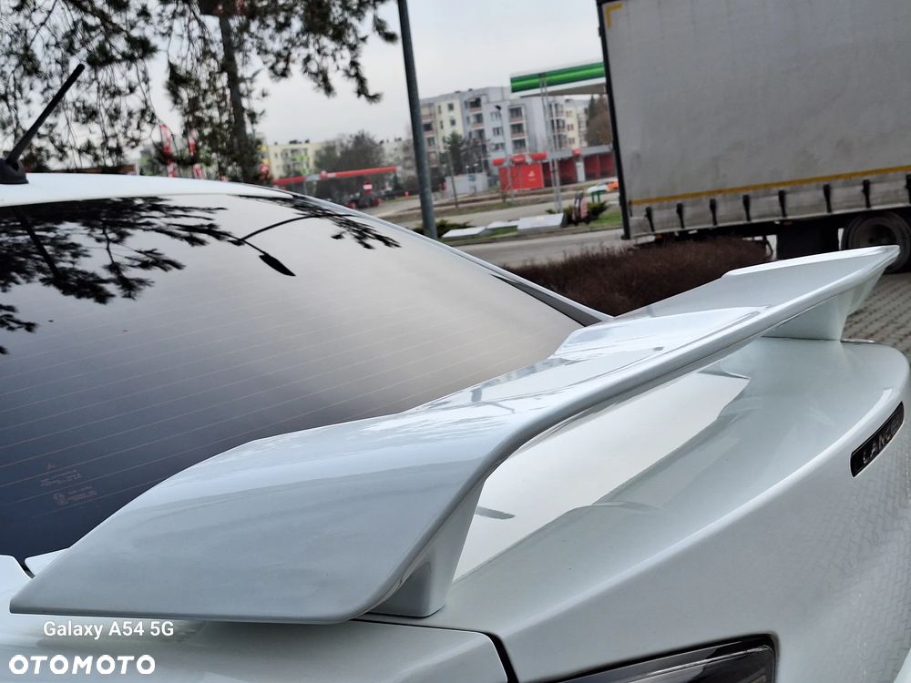 Mitsubishi Lancer 1.5 - 7