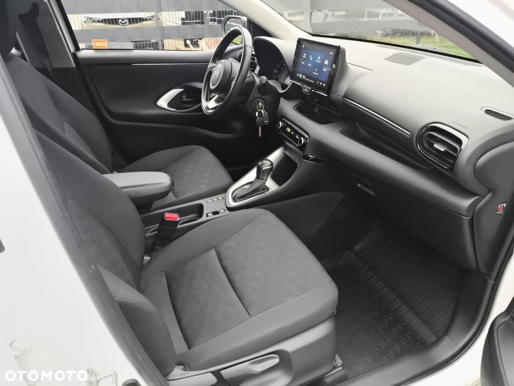 Toyota Yaris - 14