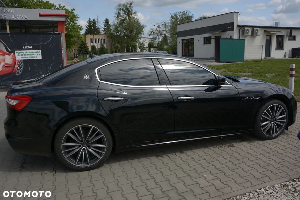 Maserati Ghibli - 11