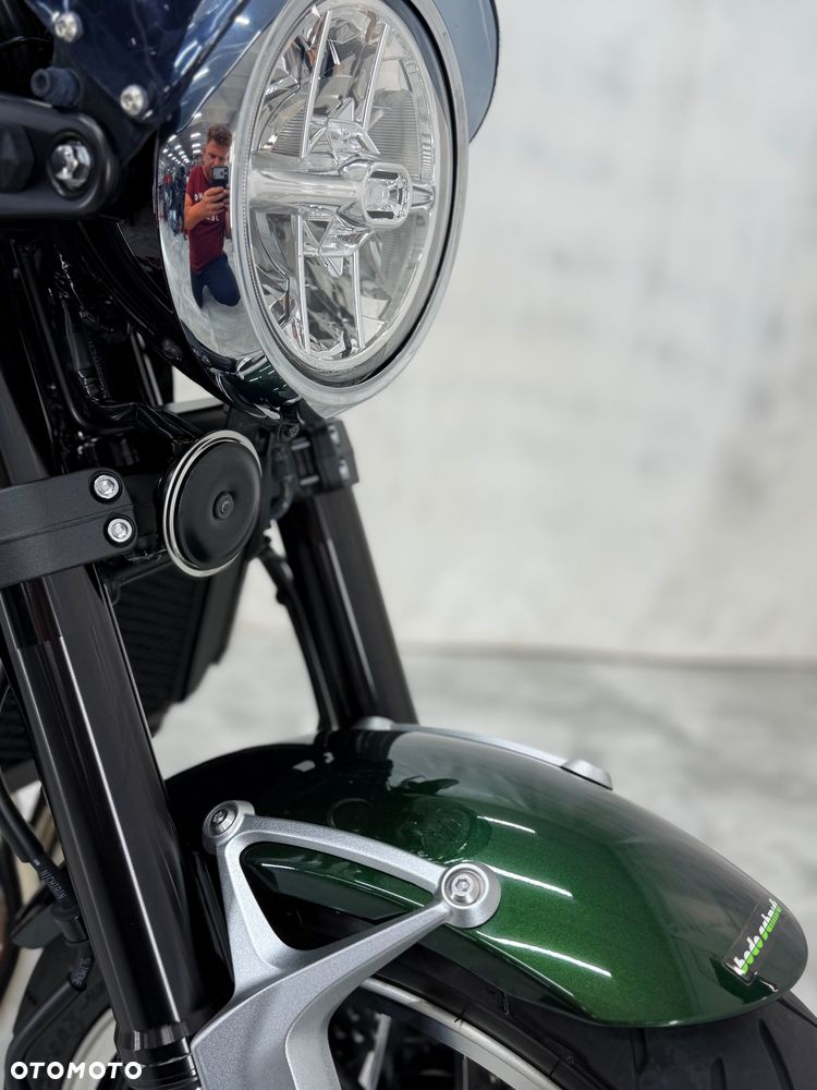 Kawasaki Z 900 RS - 10