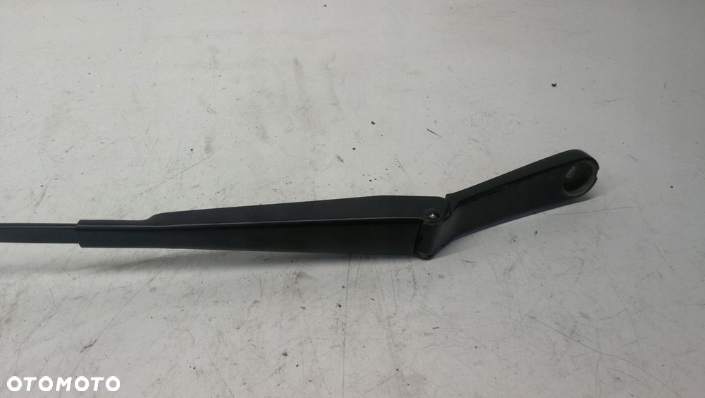 RAMIĘ WYCIERACZKI LEWE AUDI A6 C7 A7 4G1955407B - 2