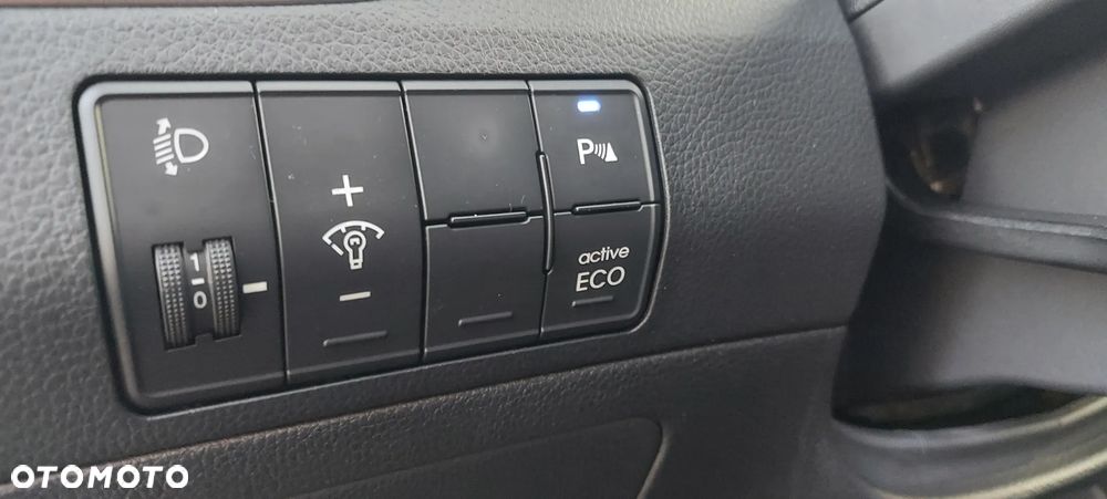 Hyundai i30 1.6 CRDi Premium - 36