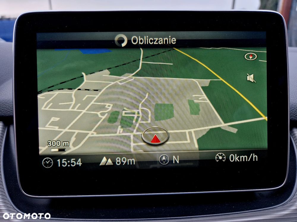 Mercedes-Benz Klasa B 180 7G-DCT Edition - 18