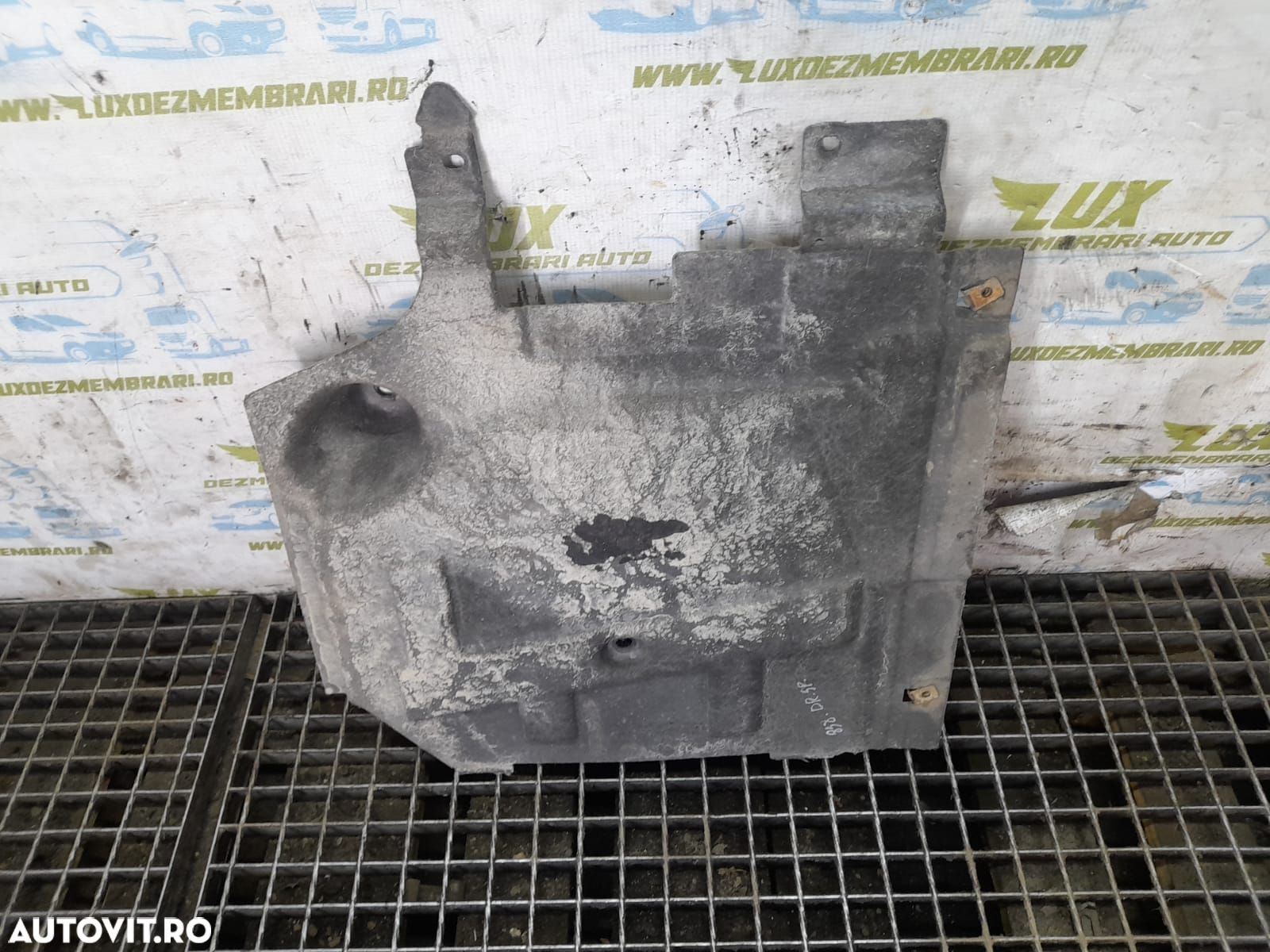 Scut motor dreapta GX73-104C20-BD  2.0 AJ813164 Jaguar XE X760 [2014 - 1