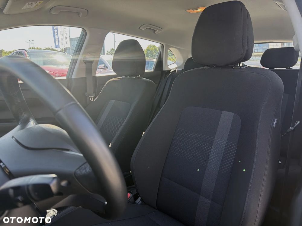 Hyundai i20 1.2 Modern - 8