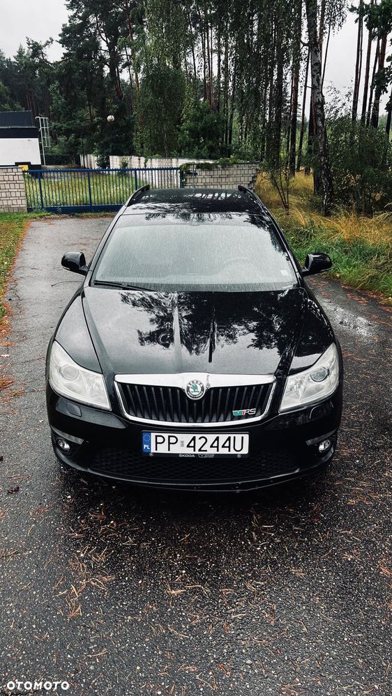 Skoda Octavia 2.0 TDI DPF RS DSG - 2