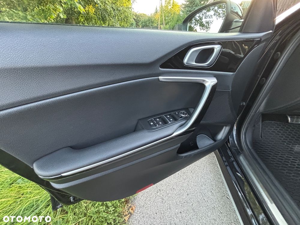 Kia ProCeed 1.5 T-GDI DCT7 OPF GT LINE - 12