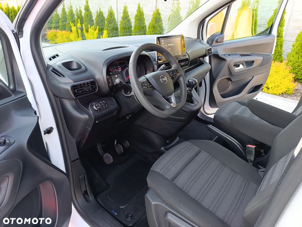 Opel Combo - 25