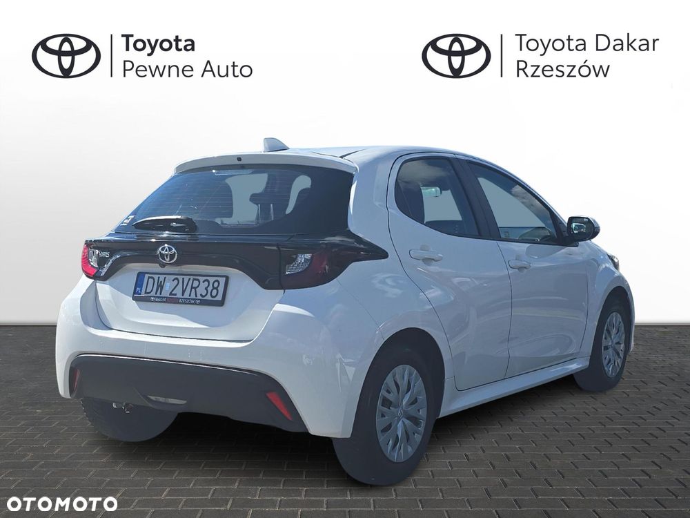 Toyota Yaris - 5