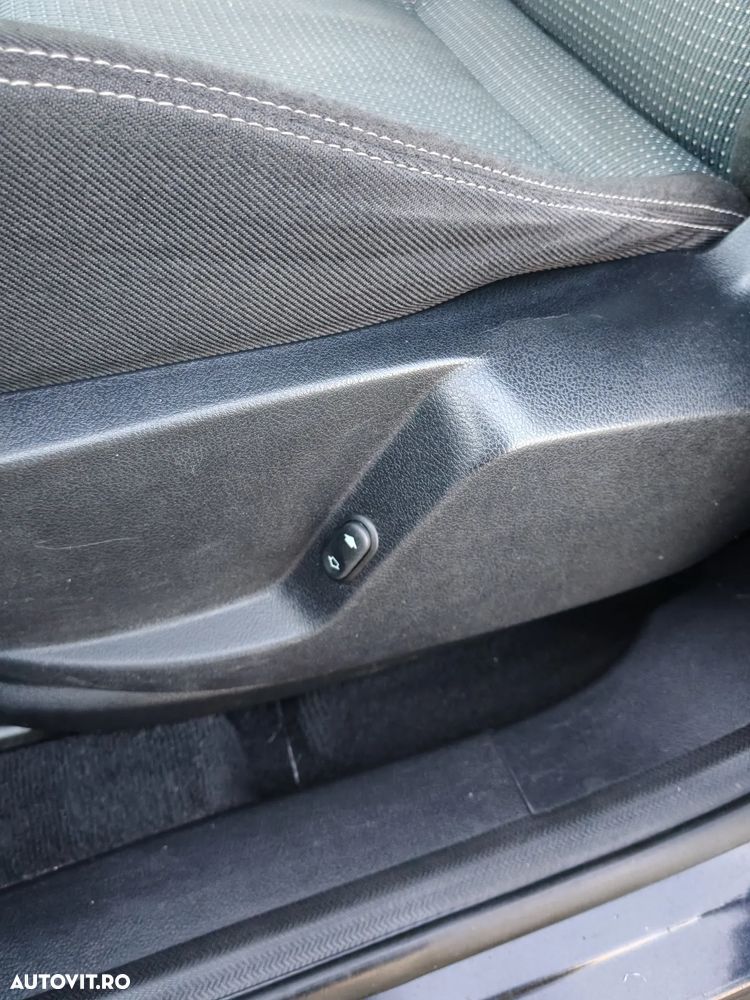Ford S-Max 2.0 TDCi Titanium - 12