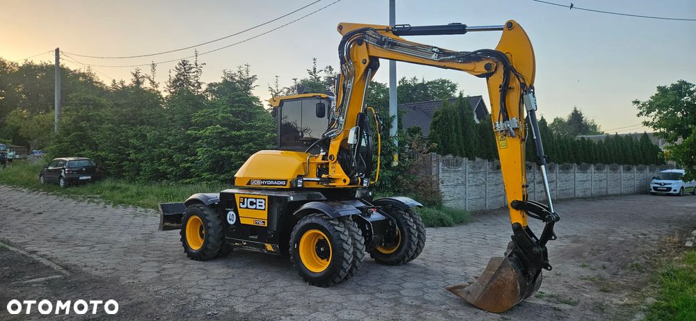 JCB HYDRADIG - 1