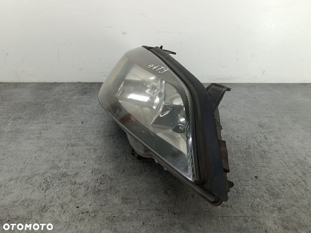 LAMPA PRZÓD PRAWA OPEL ASTRA G 093175724  1EG007640-58 - 3