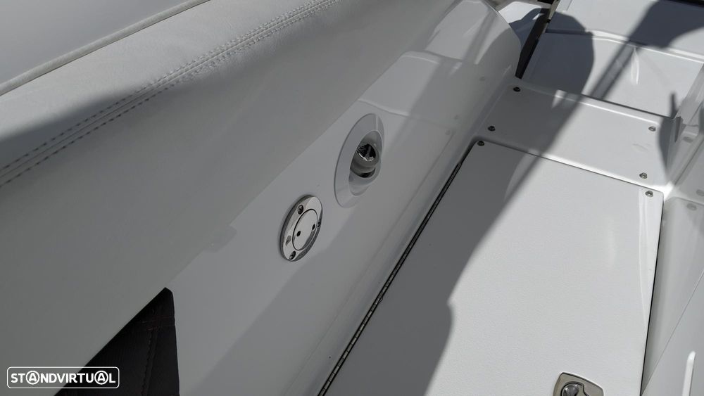 Cobalt Marine A25 - 18