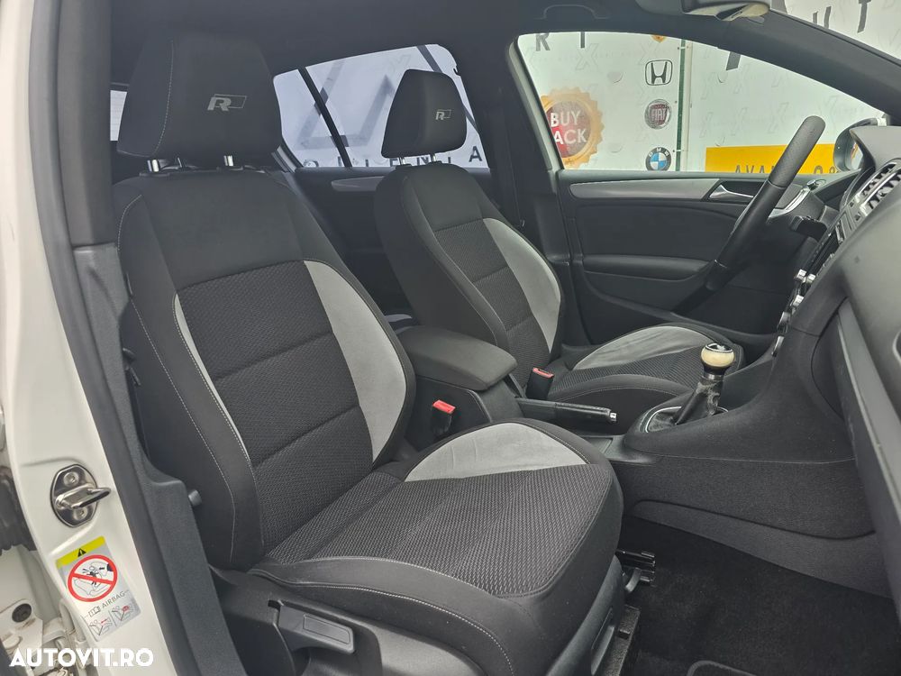 Volkswagen Golf 1.6 TDI DPF BlueMotion - 8