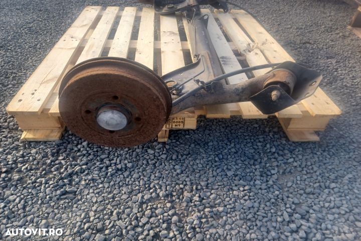 Punte spate 1.4B 2006 Dacia Logan 1 [2004 - 2008] Sedan 1.4 MT (75 hp - 3