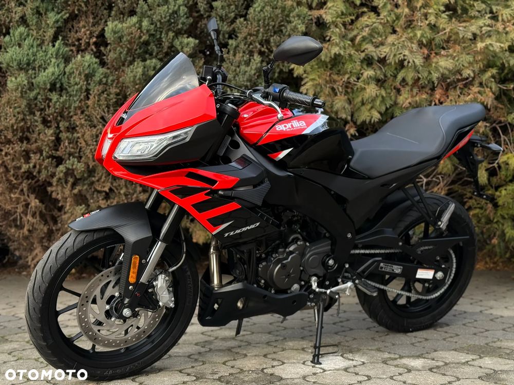 Aprilia Tuono - 7