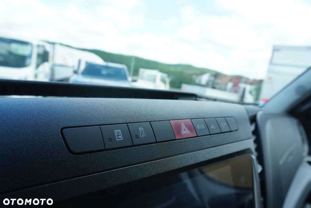 Iveco 70C18HA8 - 17