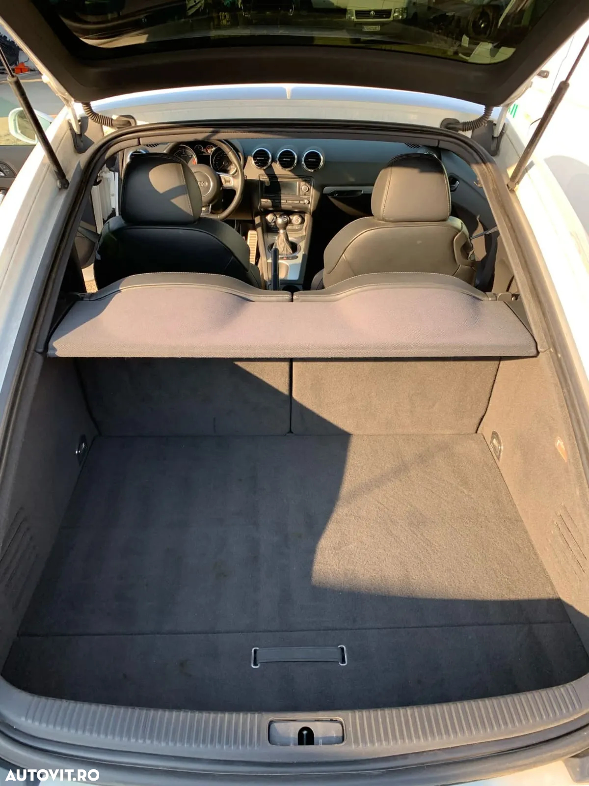 Audi TT Roadster 2.0 TDI quattro - 10