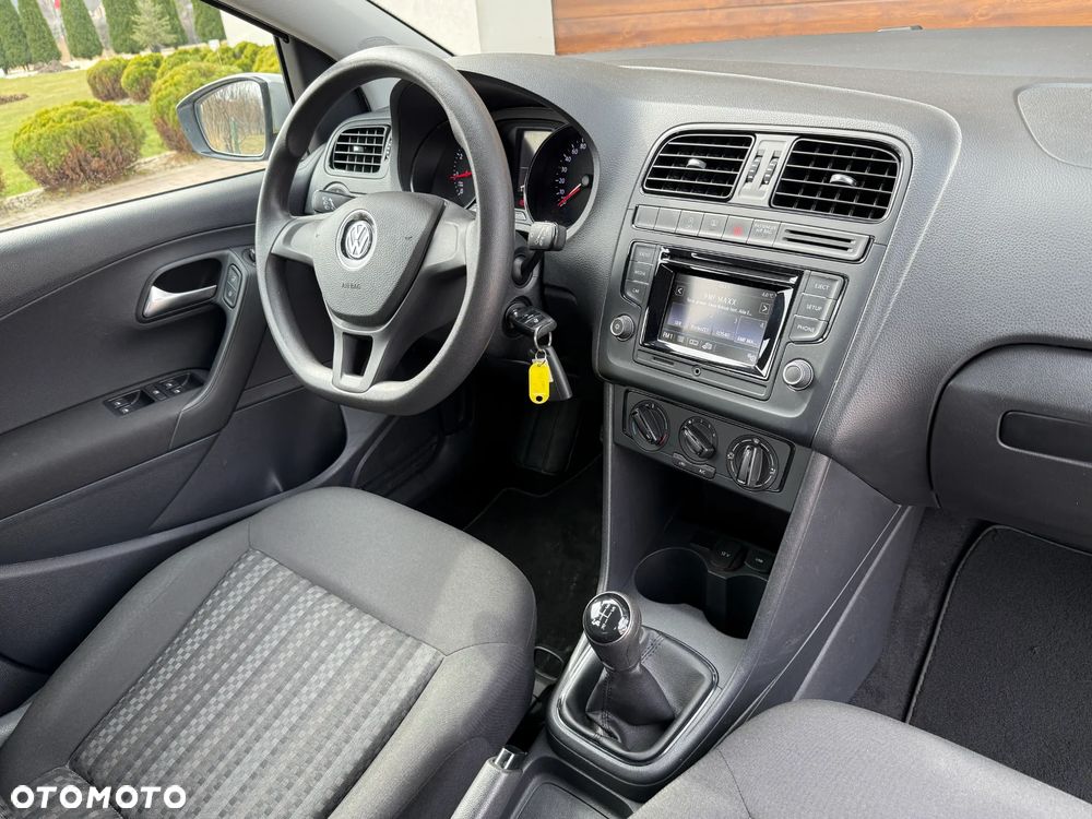 Volkswagen Polo - 15