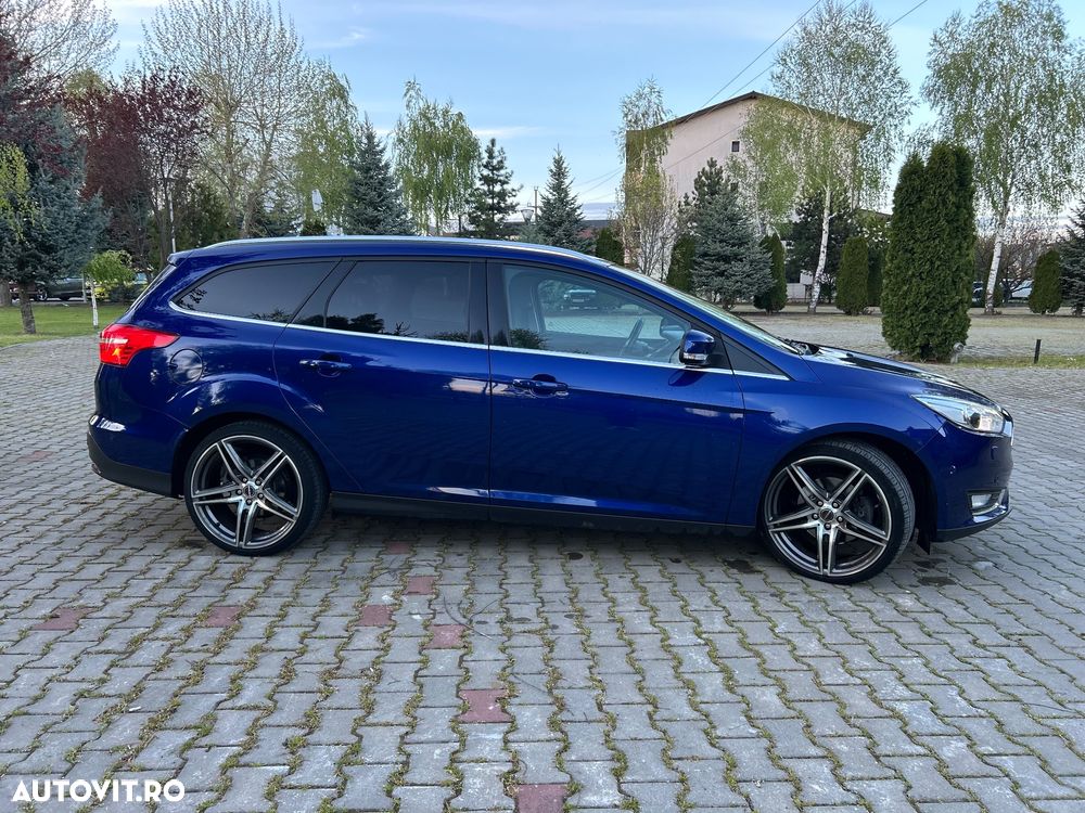 Ford Focus 1.5 EcoBoost Titanium - 8