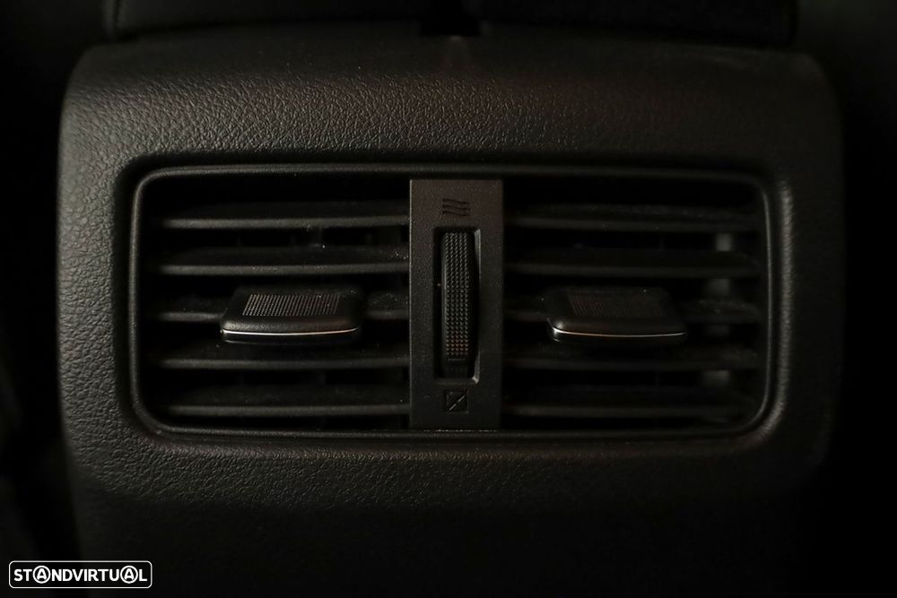 Nissan X-Trail 1.5 VC T N-Connecta 7L - 23